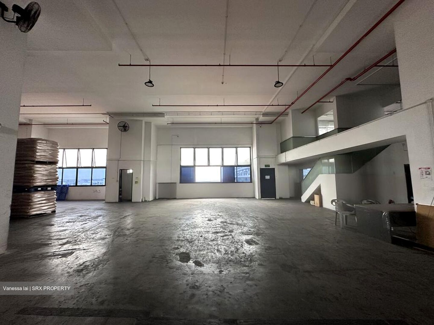 Pandan Crescent (D5), Warehouse #458145271